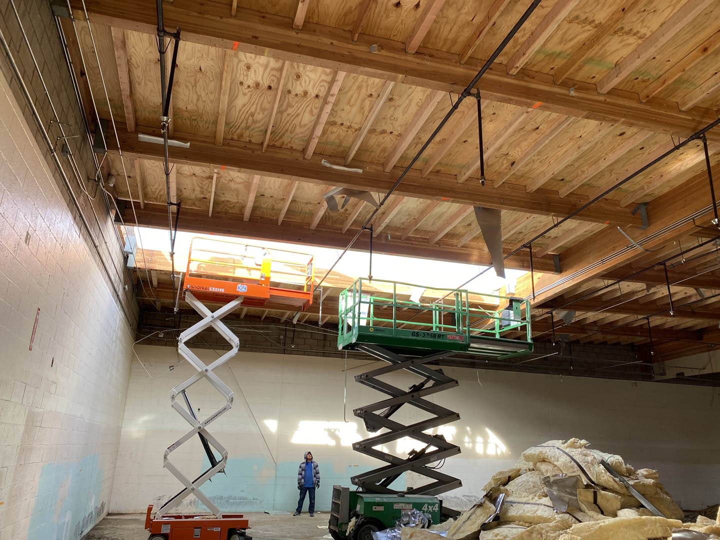 structural inspection of beam and wood roof trusses